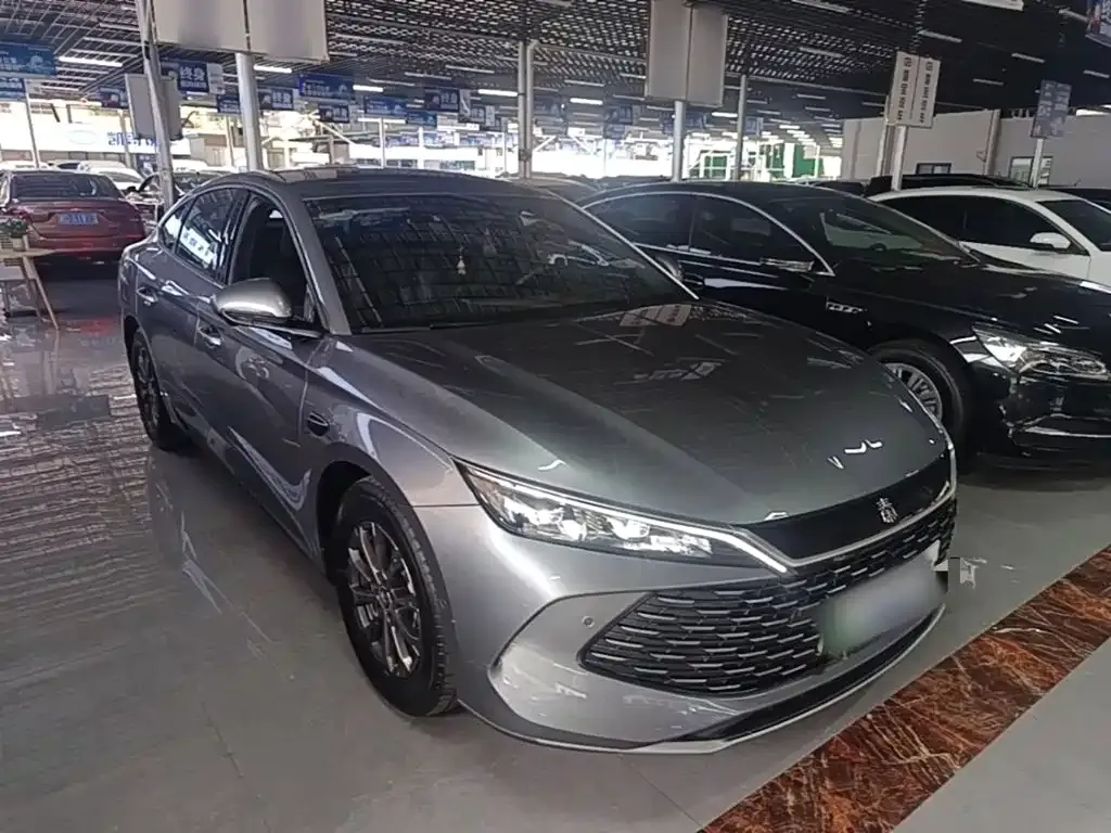 BYD Qin L — фото 4