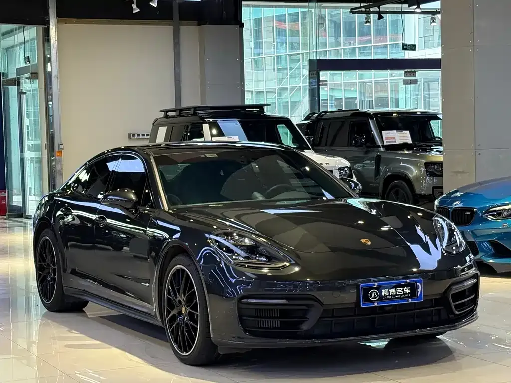 Porsche Panamera — фото 4