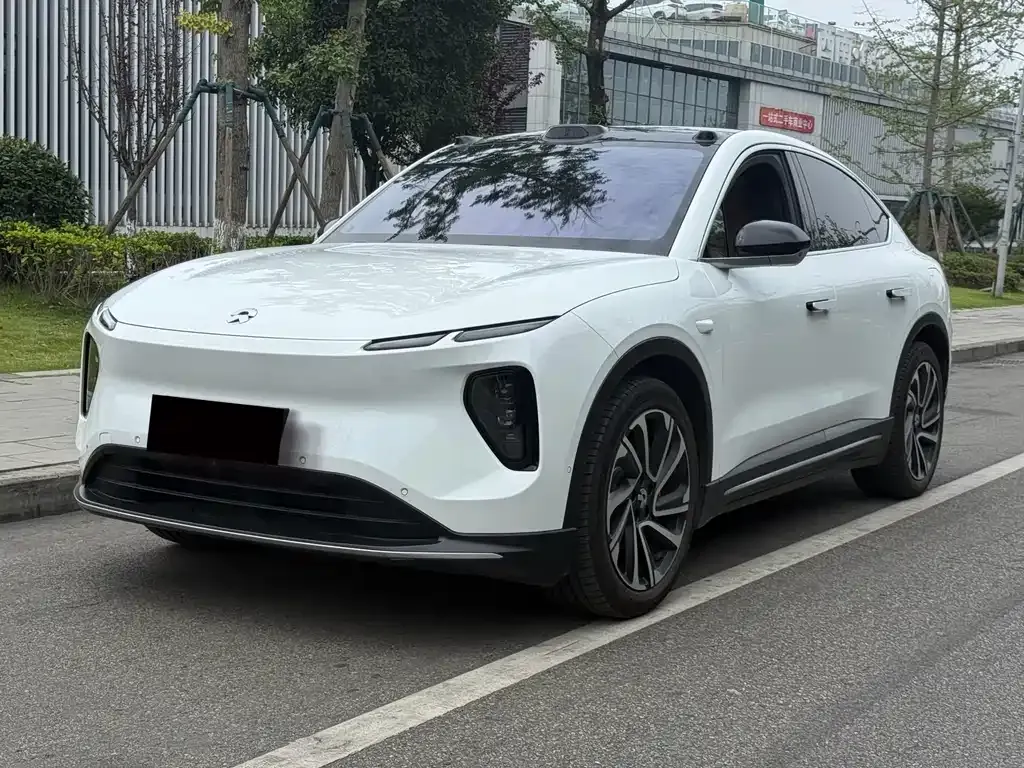 NIO EC6 — фото 1