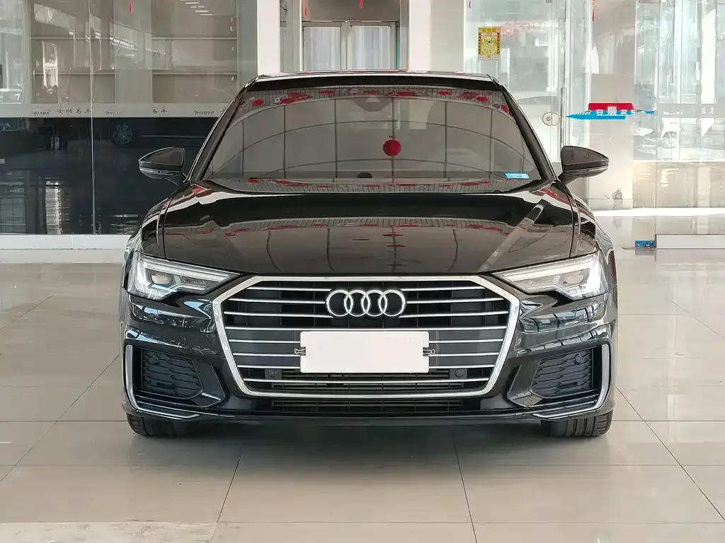 Audi A6L — фото 7