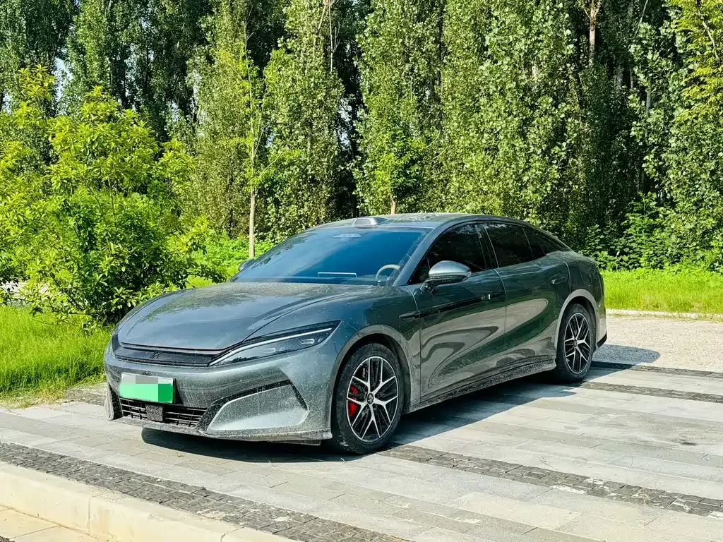 BYD Han L
