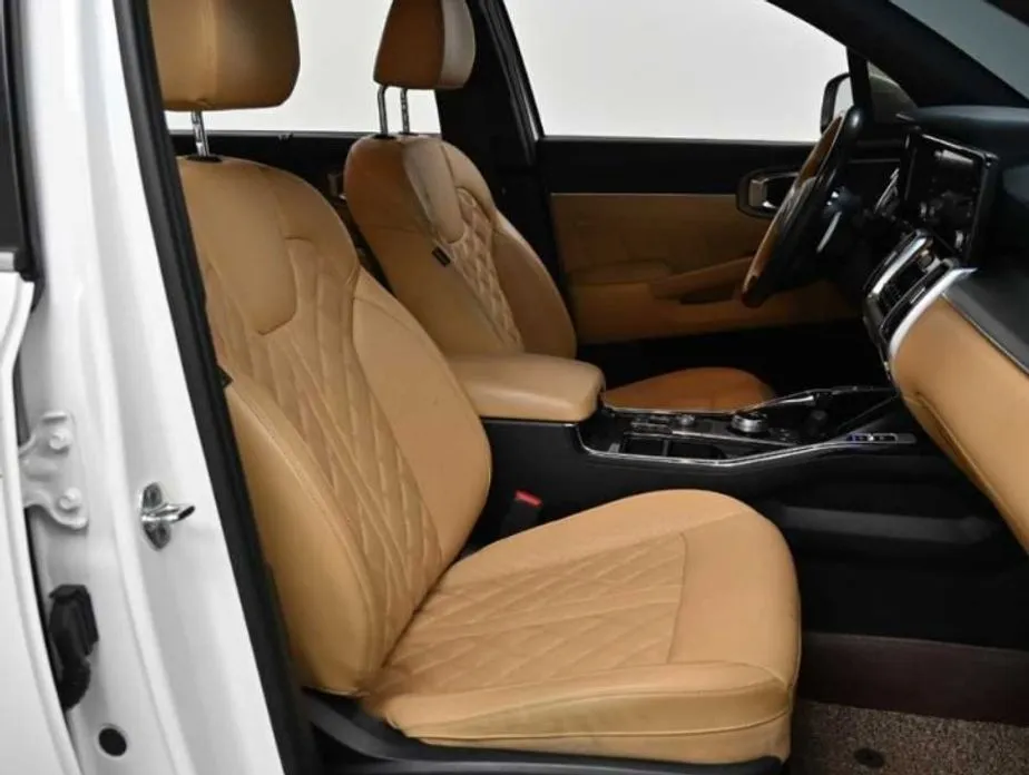 Kia Sorento — фото 9