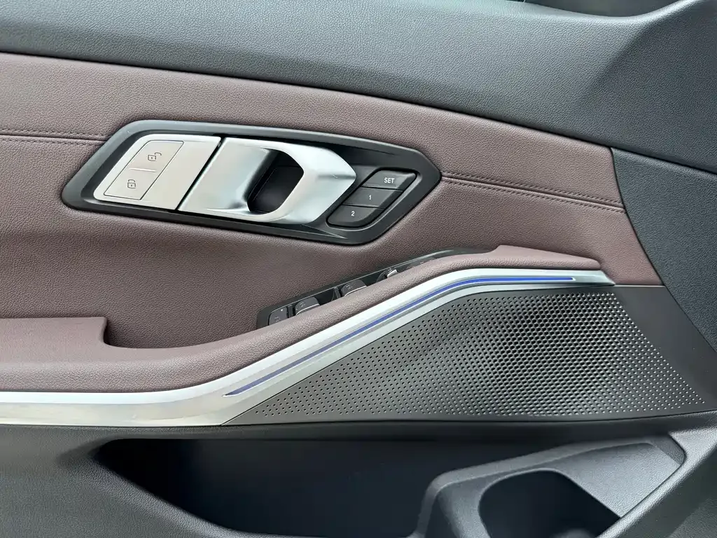 BMW 3 Series — фото 10