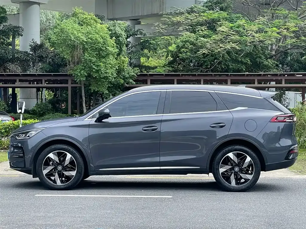 BYD Tang New Energy — фото 10