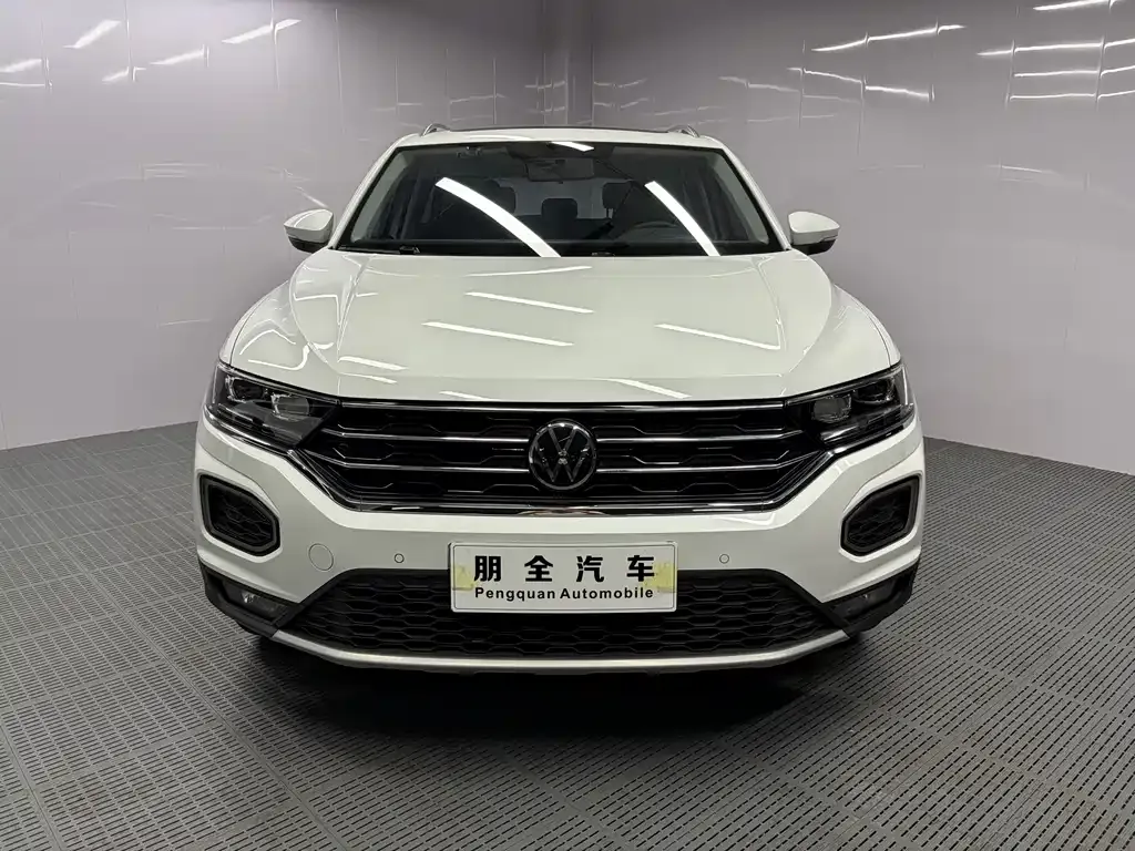 Volkswagen T-Roc — фото 2