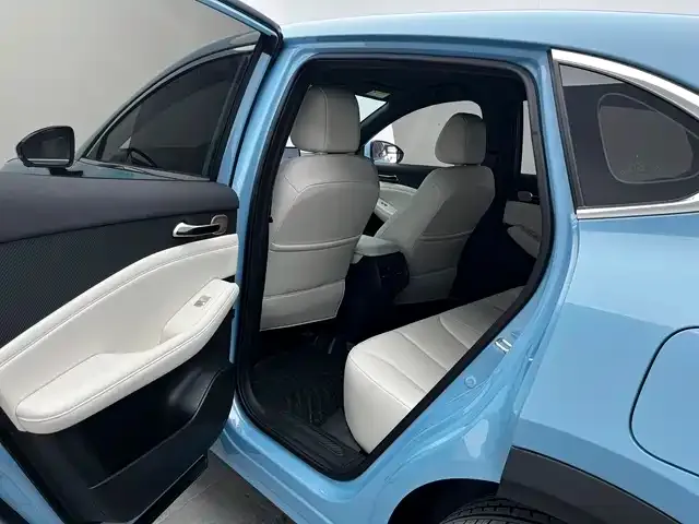 Baojun Yunhai 2025 из CN, фото 9