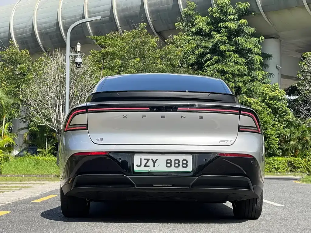 XPeng P7+ — фото 10