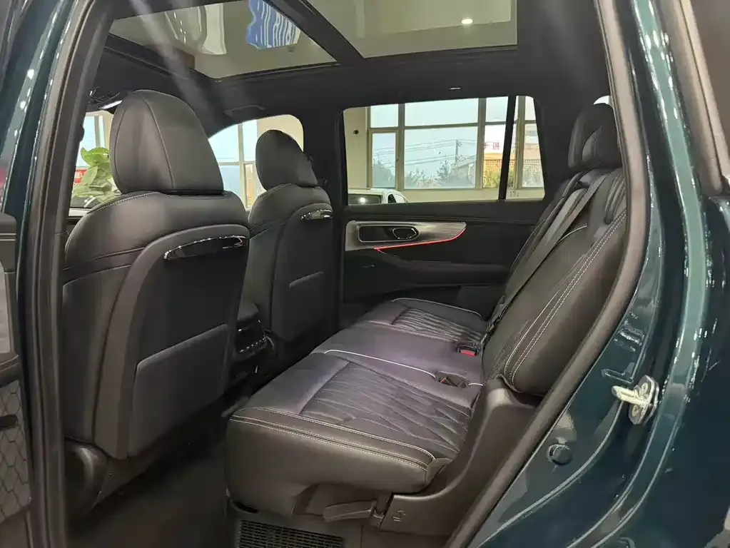 GAC Motor Trumpchi GS8 — фото 8