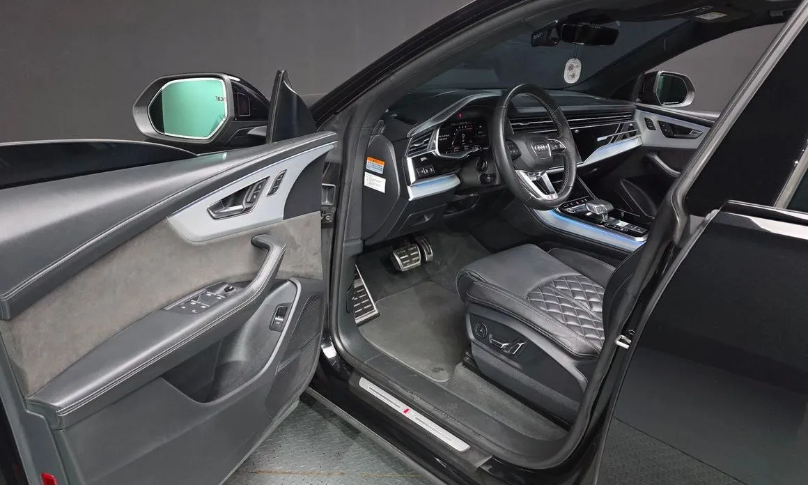 Audi Q8 2022 из KR, фото 5