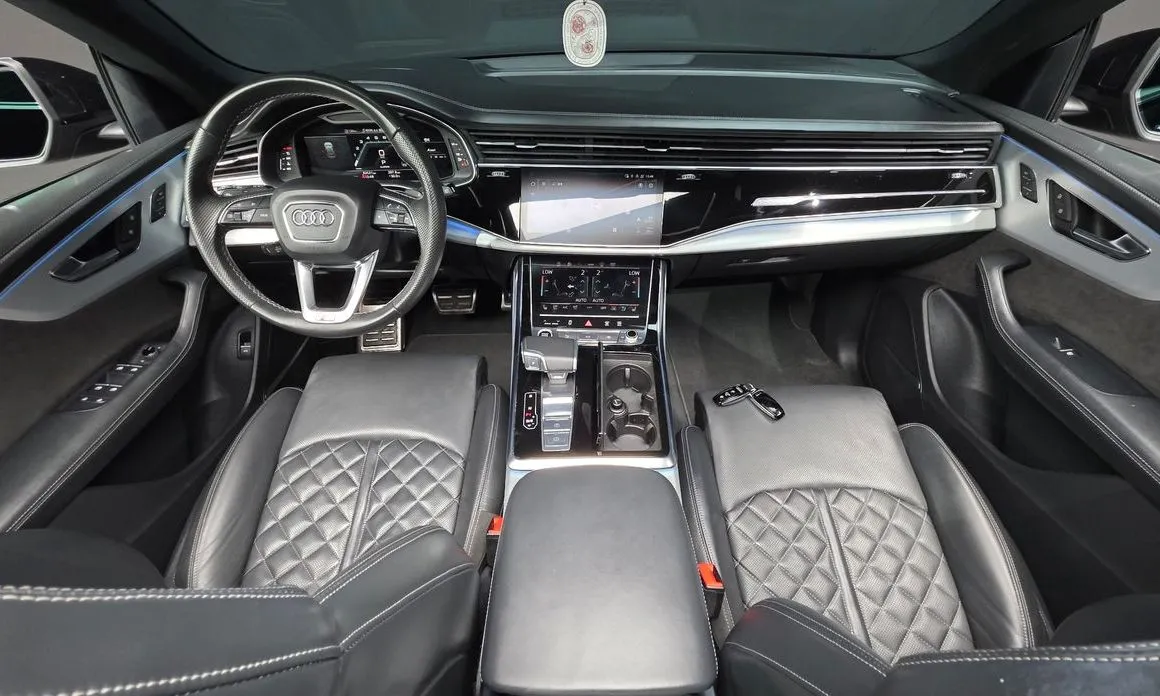 Audi Q8 2022 из KR, фото 7