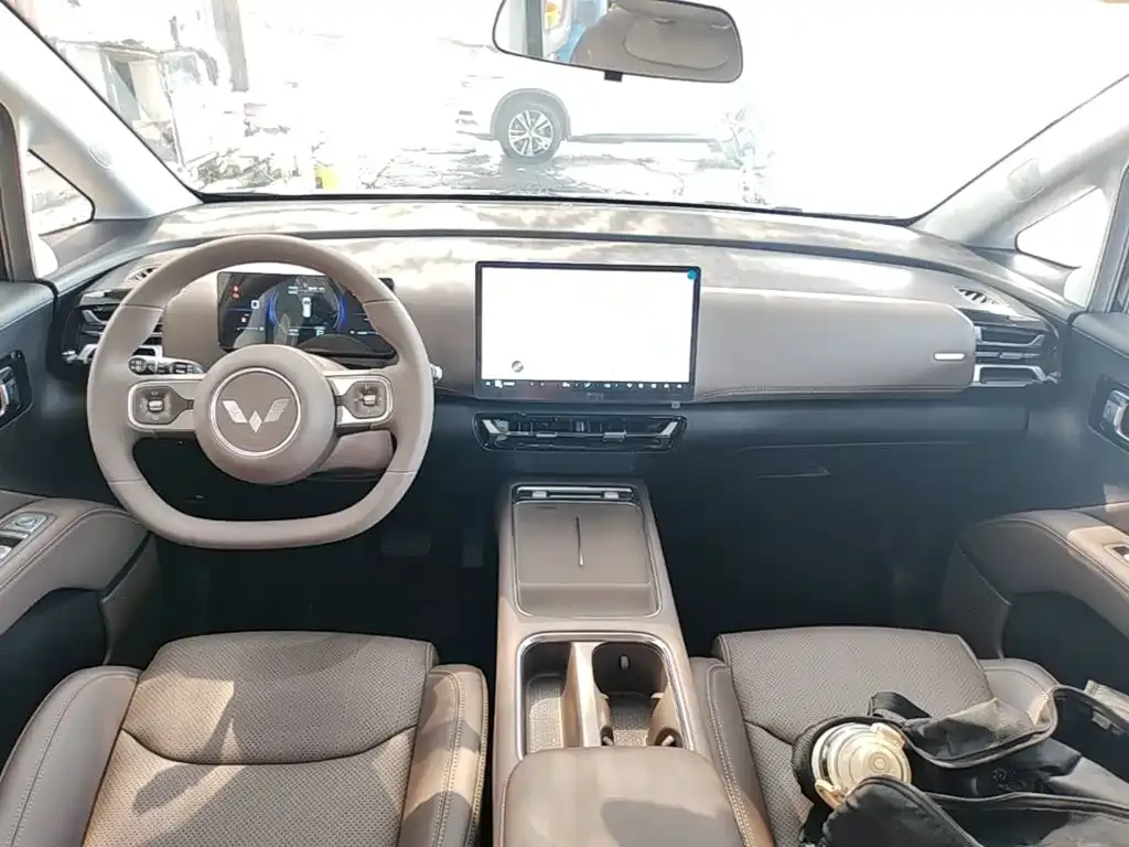 Wuling Starlight 730 New Energy — фото 3