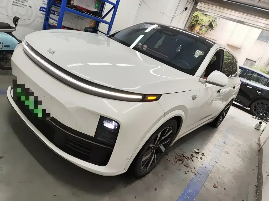 Li Auto L7