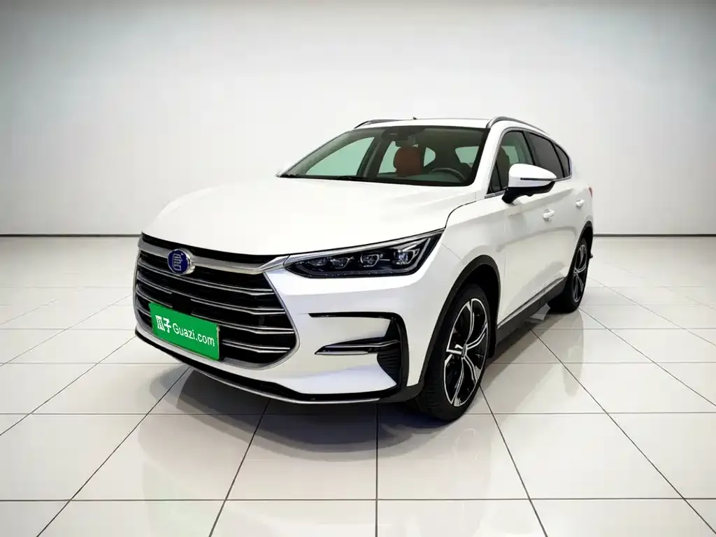 BYD Tang New Energy — фото 1
