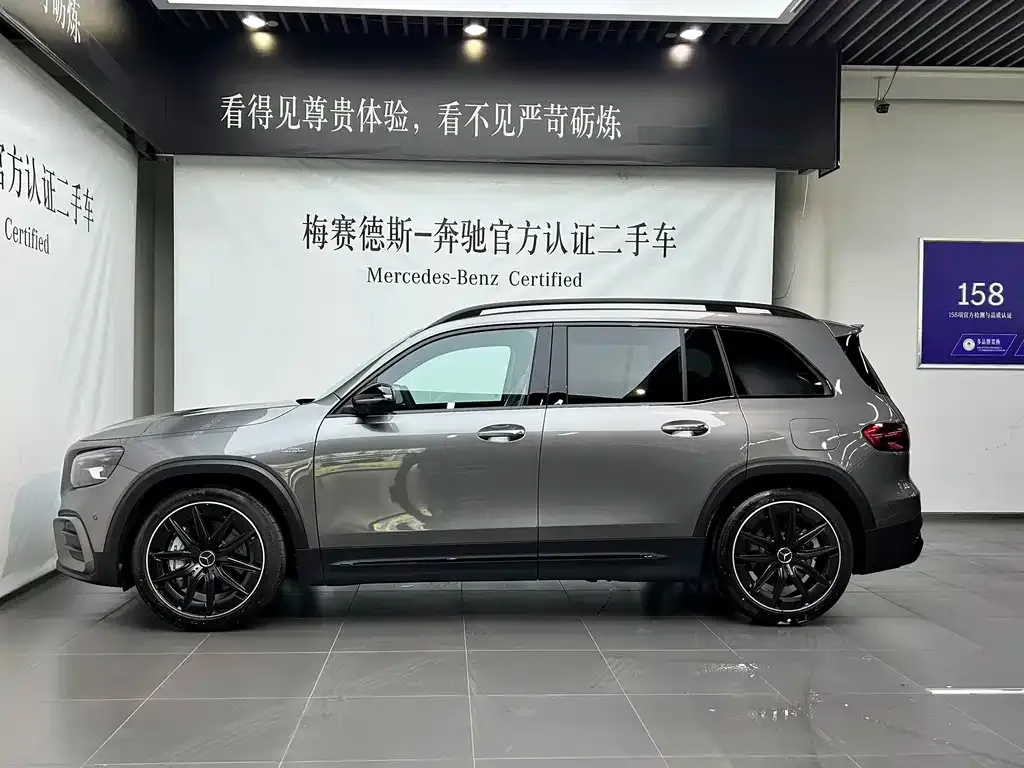 Mercedes-Benz GLB AMG — фото 8