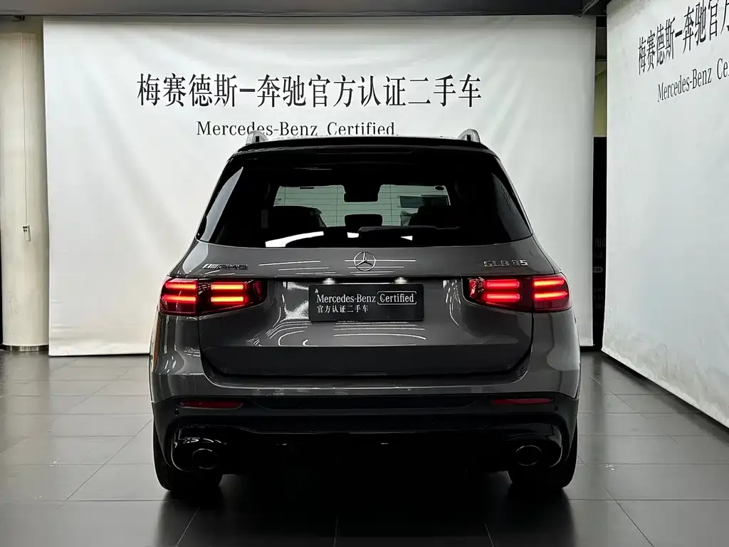 Mercedes-Benz GLB AMG — фото 9