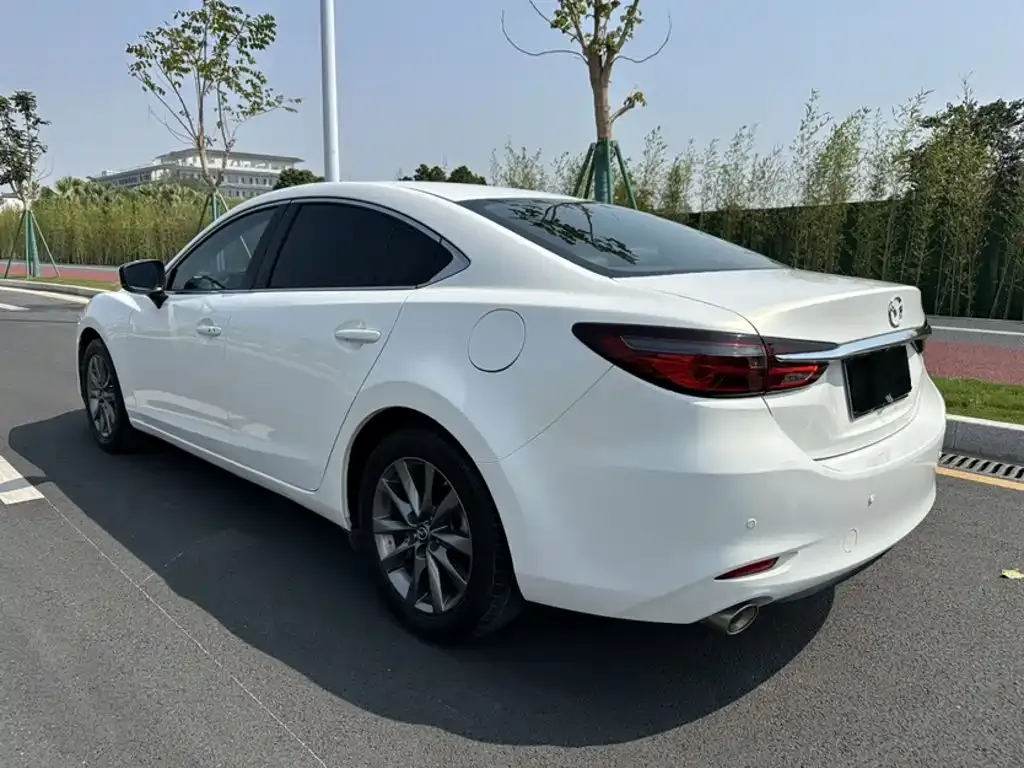 Mazda Atenza — фото 10