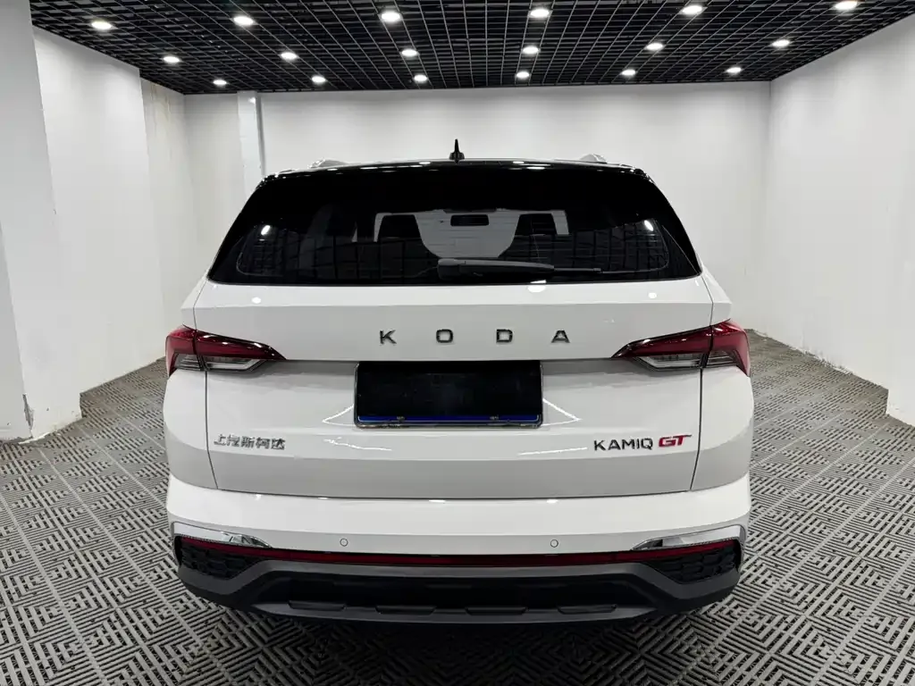 Skoda Kamiq — фото 7