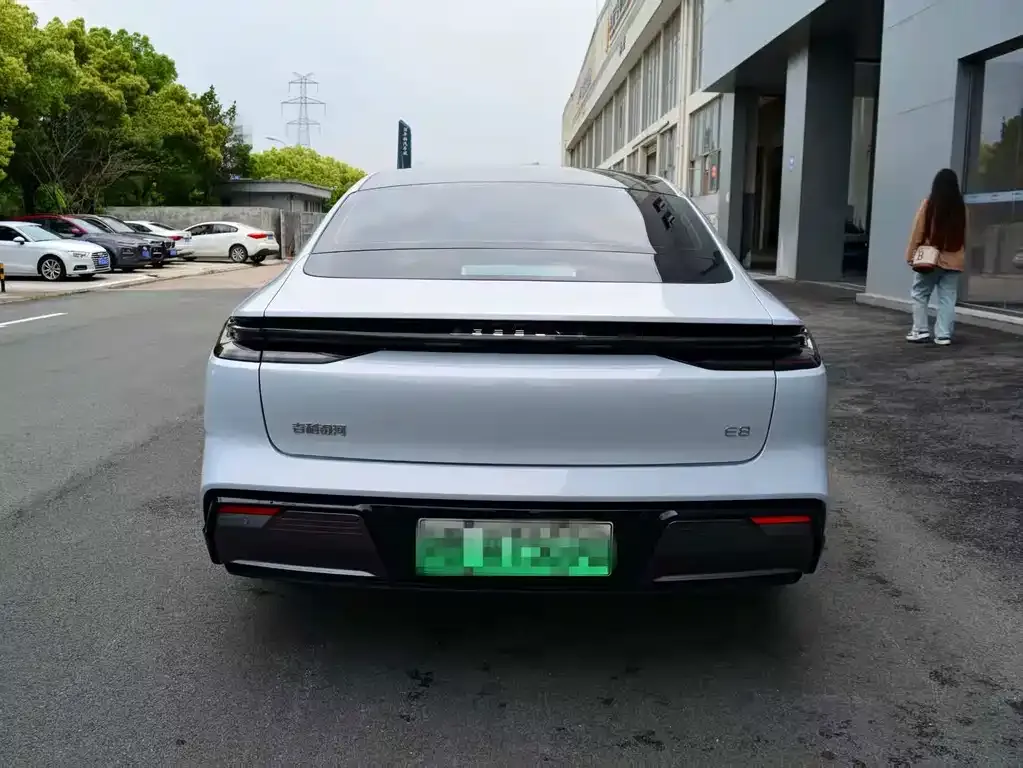 Geely Galaxy E8 2024 из CN, фото 7