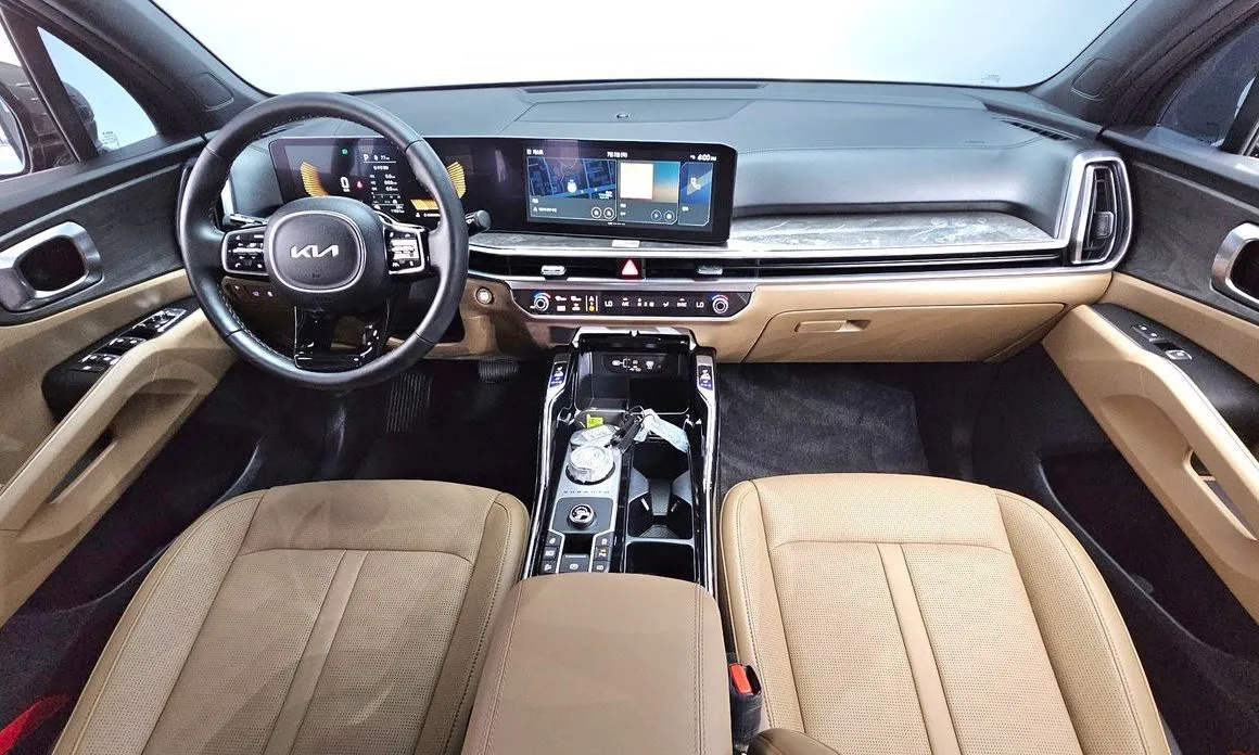 Kia Sorento — фото 9