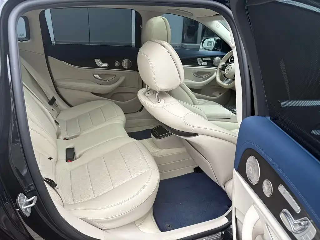 Mercedes-Benz E-Class 2024 из CN, фото 2