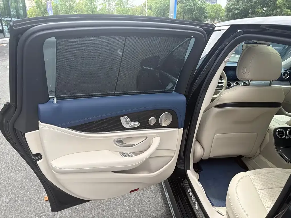 Mercedes-Benz E-Class 2024 из CN, фото 9