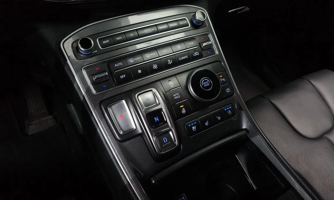 Hyundai Santafe — фото 6