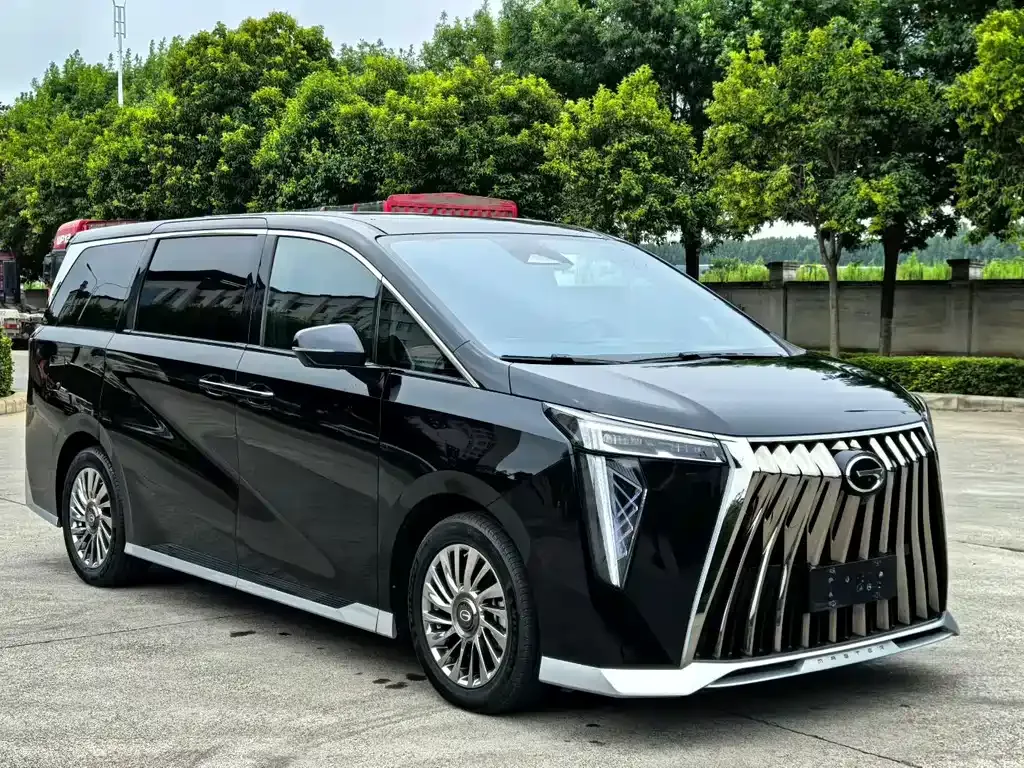 GAC Motor Trumpchi M8 — фото 9