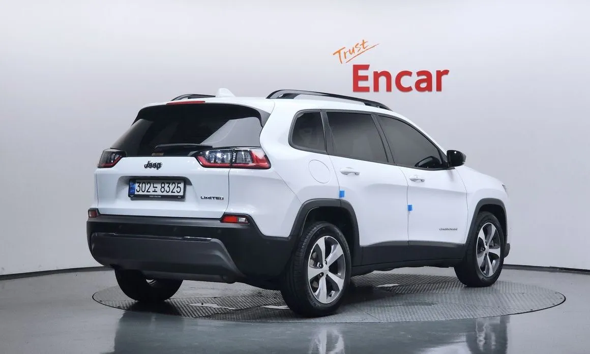 Jeep Cherokee 2022 из KR, фото 4