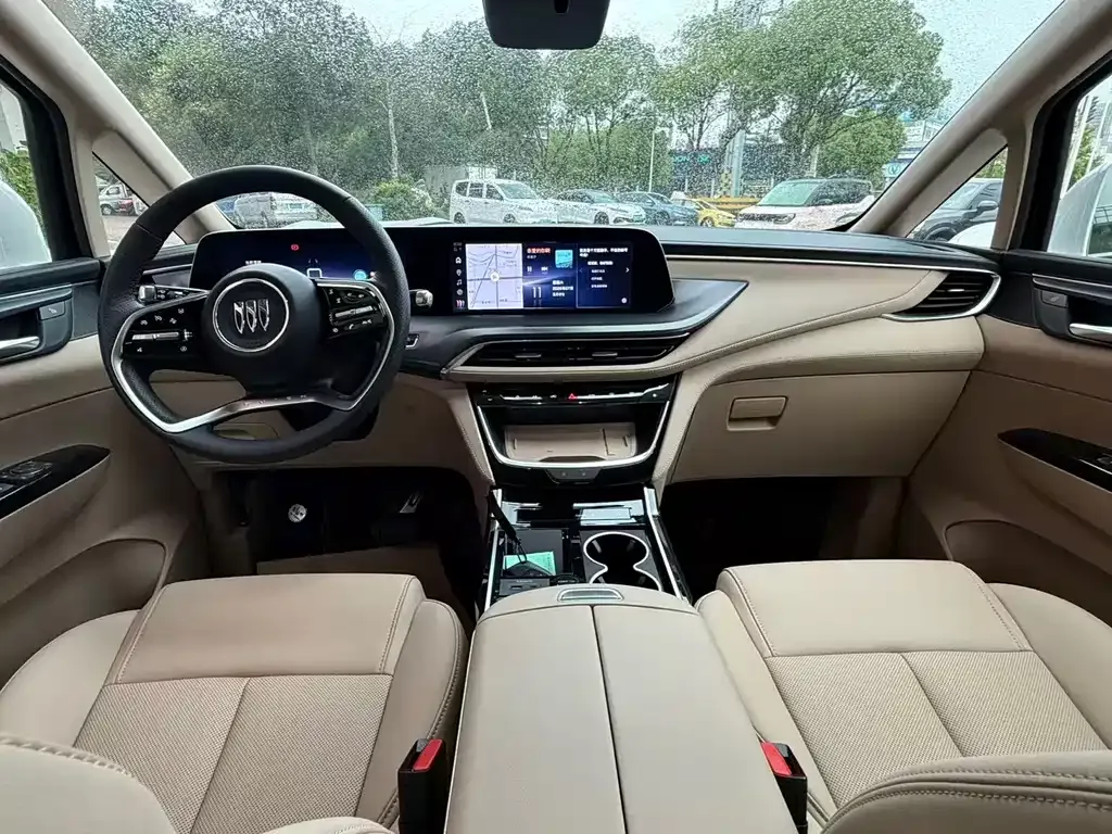Buick GL8 Hybrid — фото 6