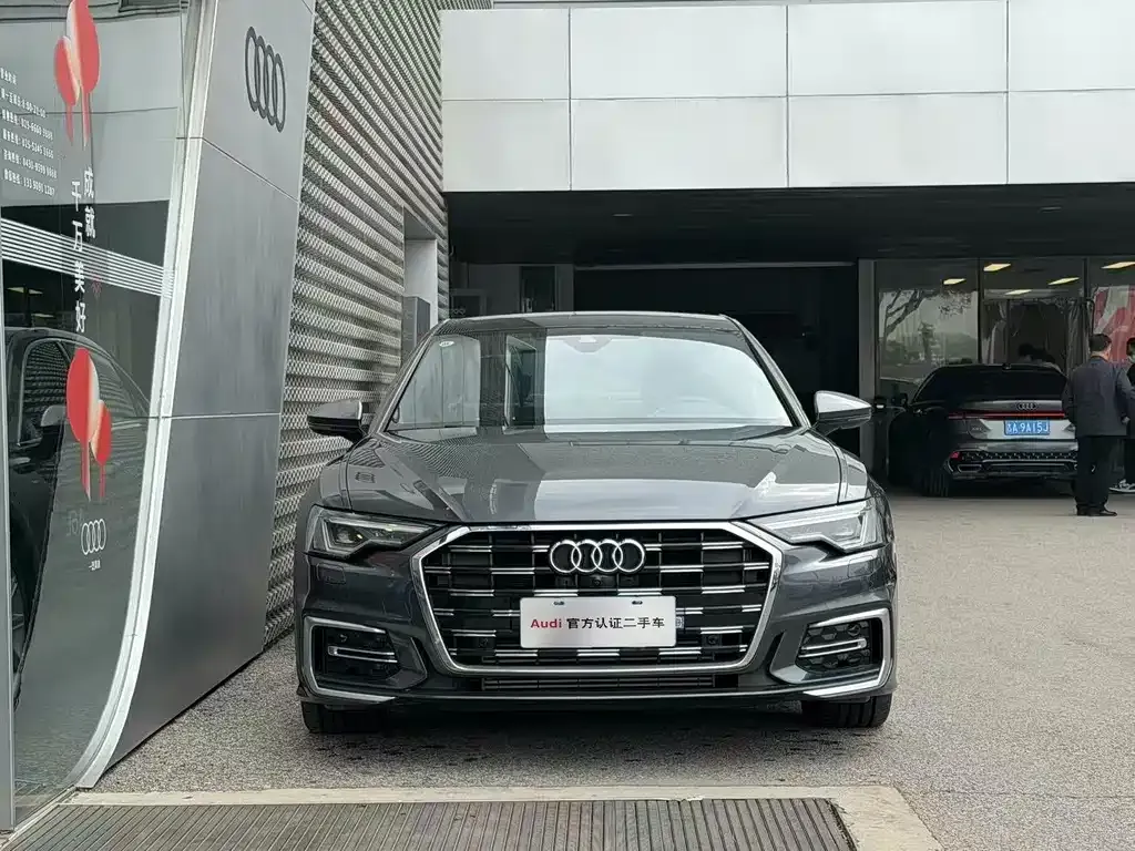 Audi A6L — фото 6