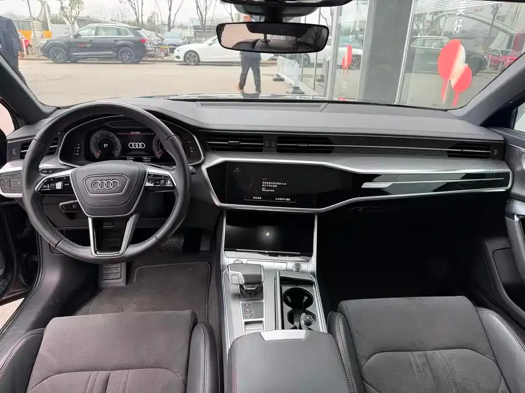 Audi A6L — фото 5