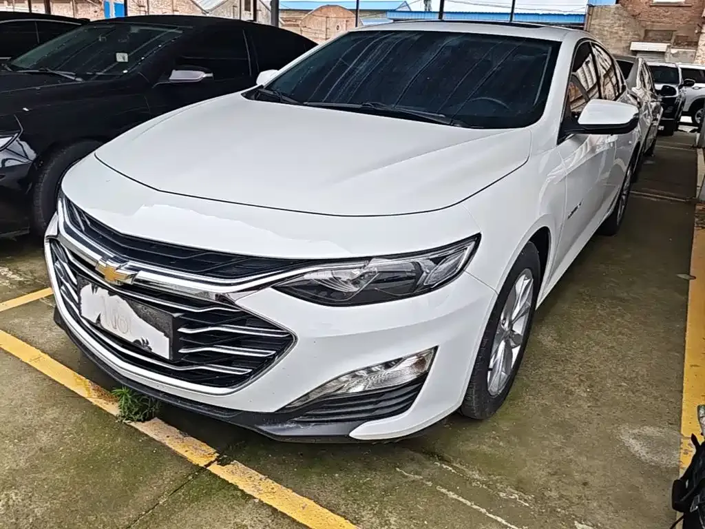 Chevrolet Malibu XL — фото 1