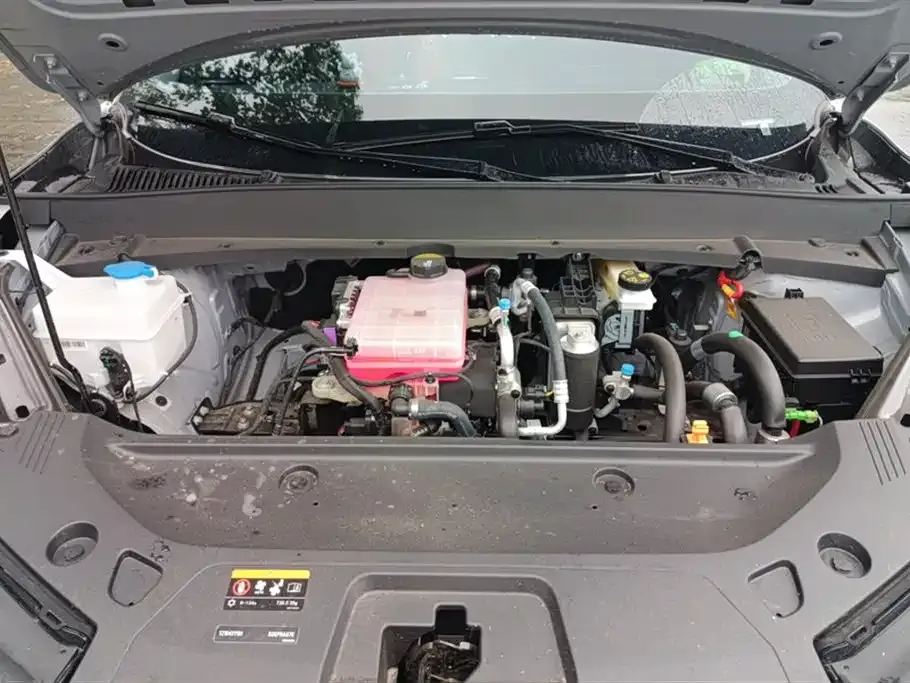 Geely Galaxy E5 — фото 5