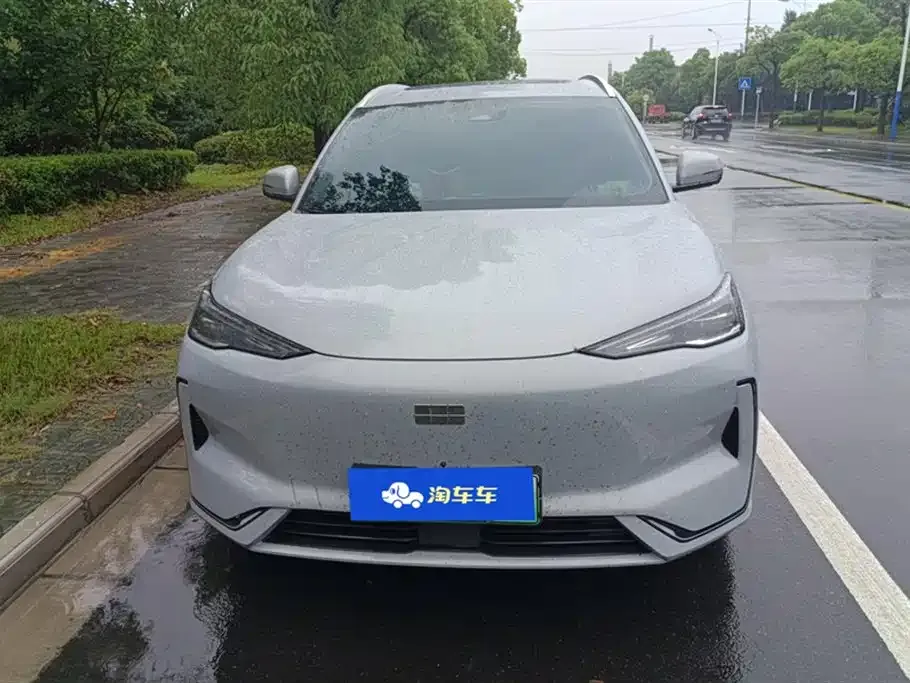Geely Galaxy E5 — фото 10
