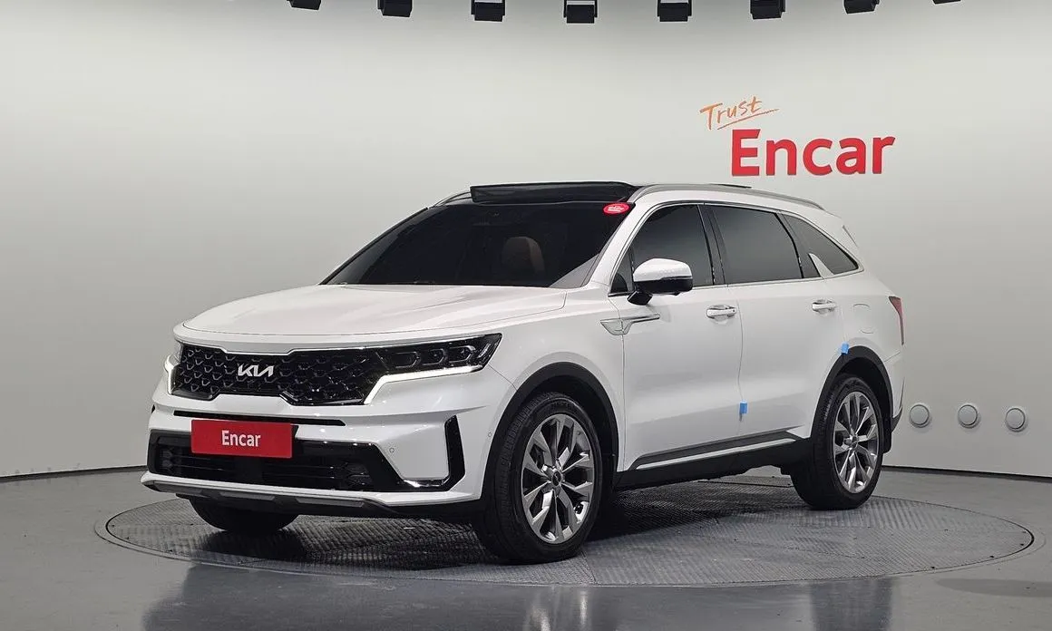 Kia Sorento — фото 1