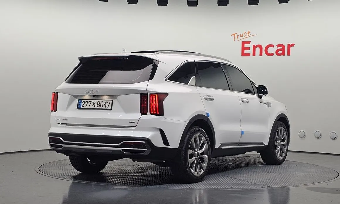 Kia Sorento — фото 3