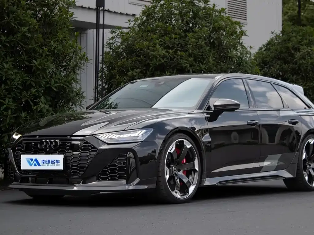 Audi RS 6 — фото 1