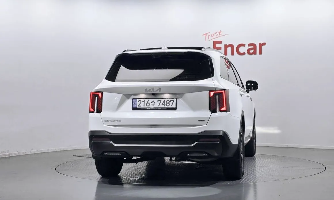 Kia Sorento — фото 3