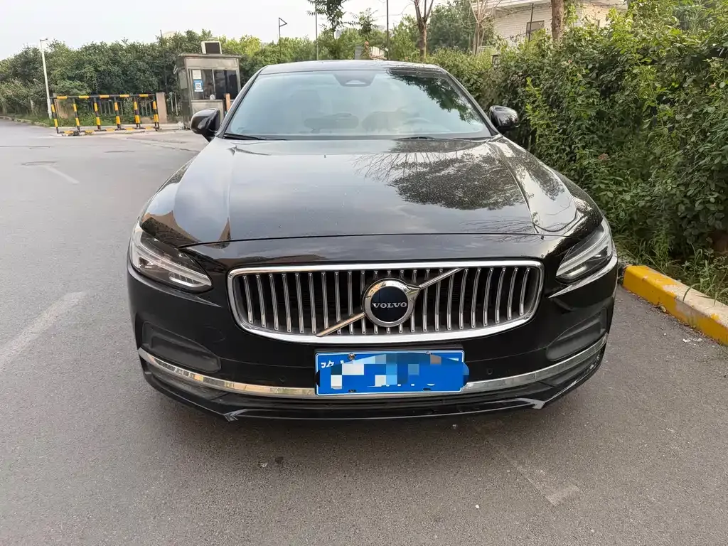 Volvo S90 — фото 4