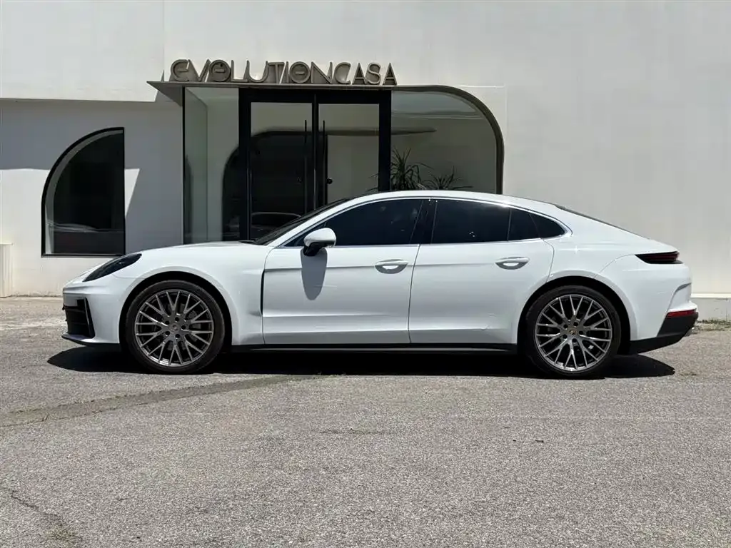 Porsche Panamera — фото 6