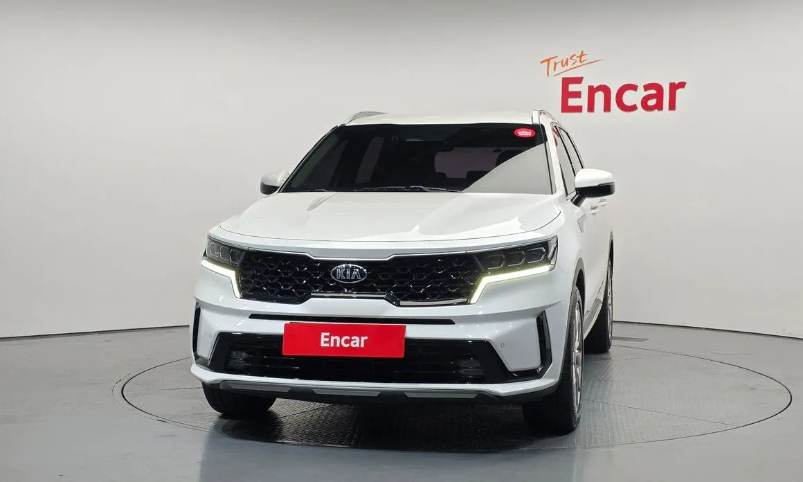 Kia Sorento — фото 7