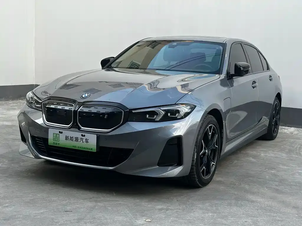 BMW i3 — фото 1