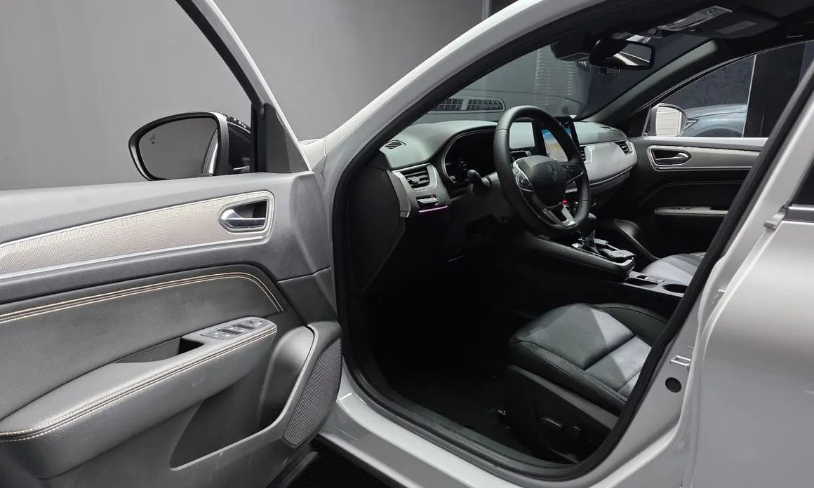 Renault Korea (Samsung) Arkana 2025 из KR, фото 8