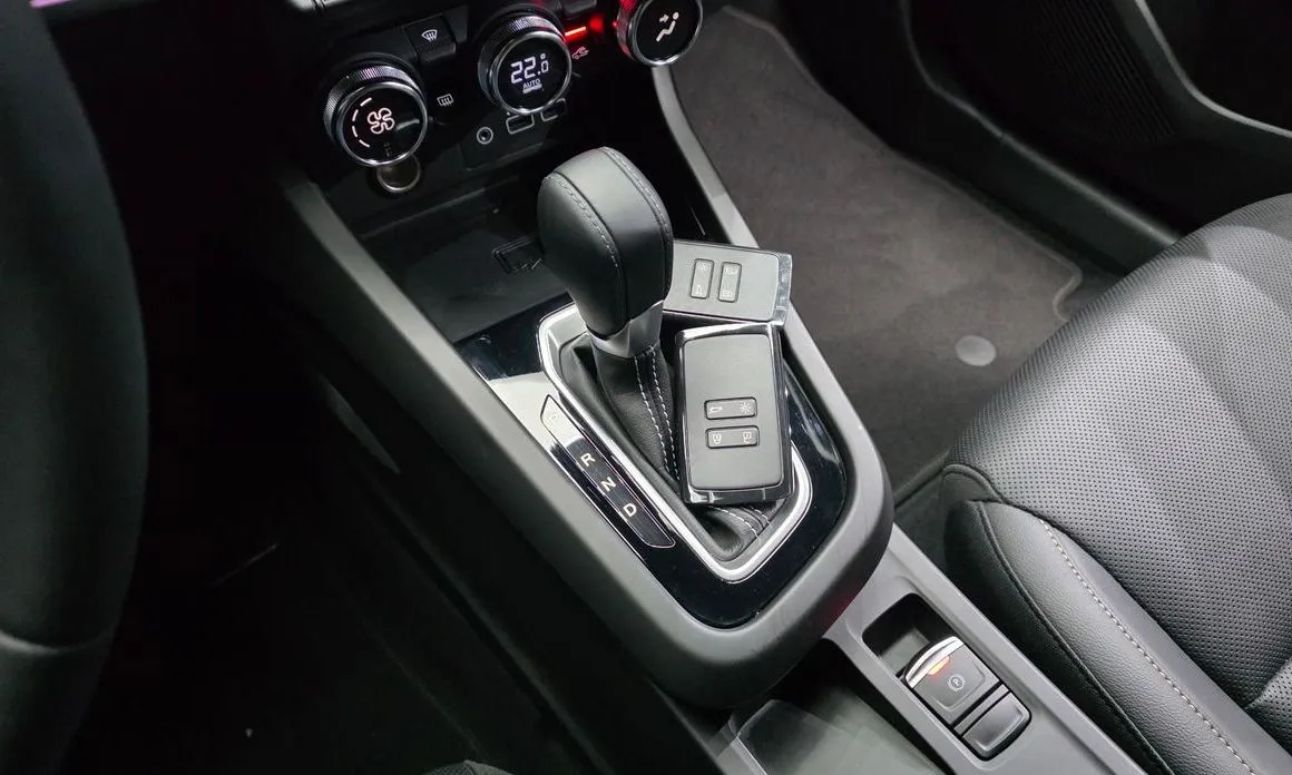 Renault Korea (Samsung) Arkana 2025 из KR, фото 5