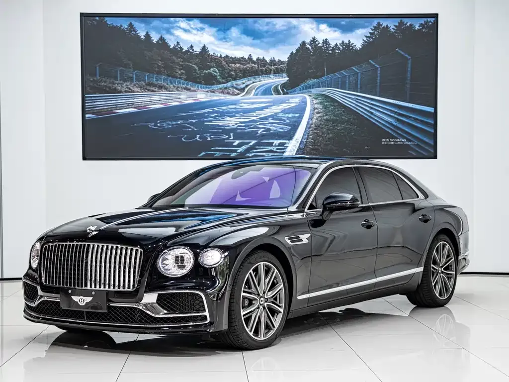 Bentley Flying Spur — фото 1