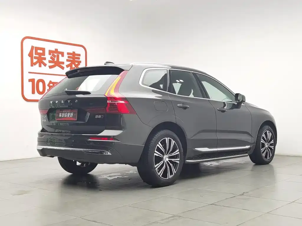 Volvo XC60 — фото 6