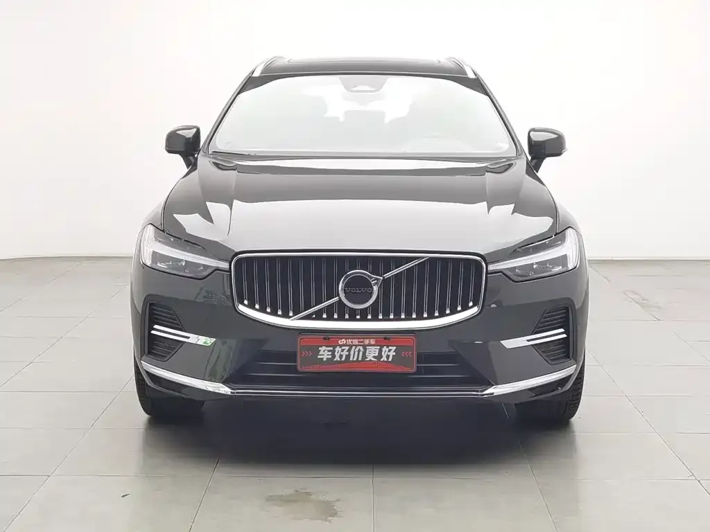 Volvo XC60 — фото 4