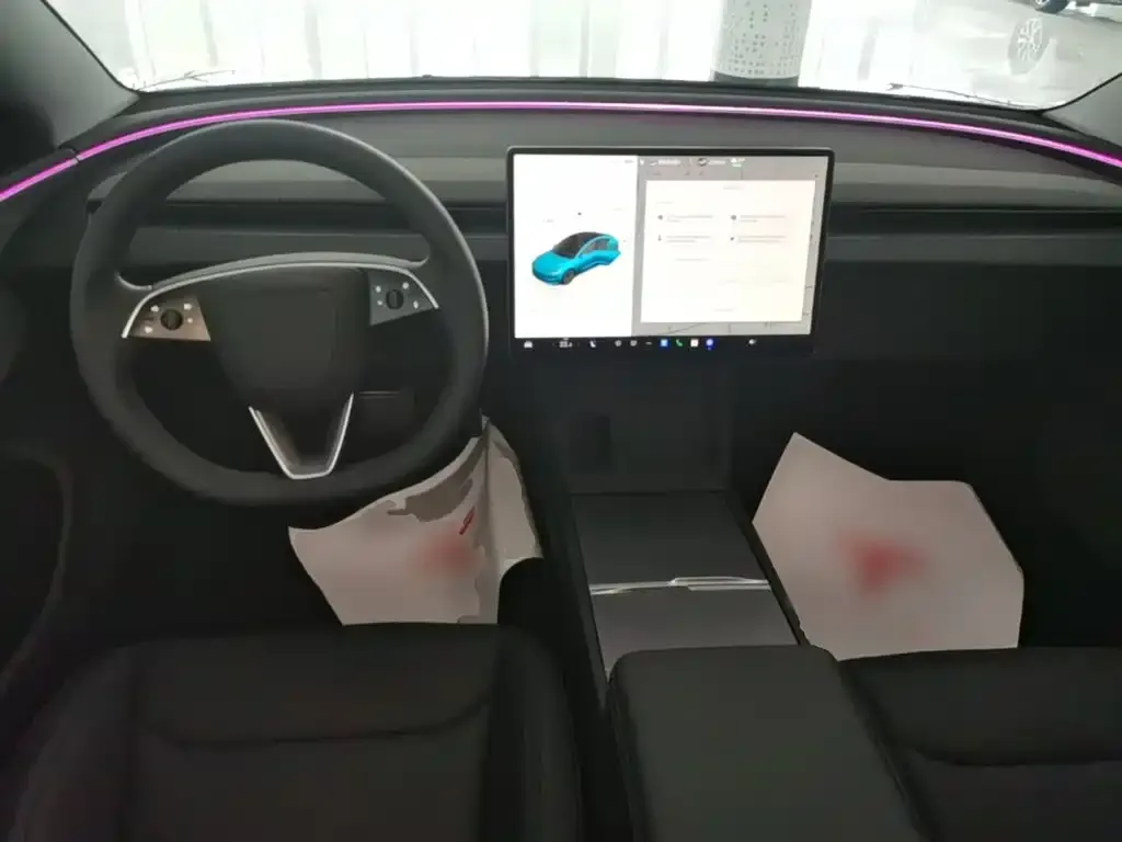 Tesla Model 3 — фото 6
