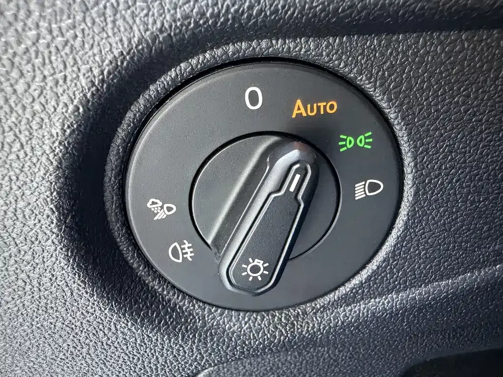 Volkswagen Passat — фото 9