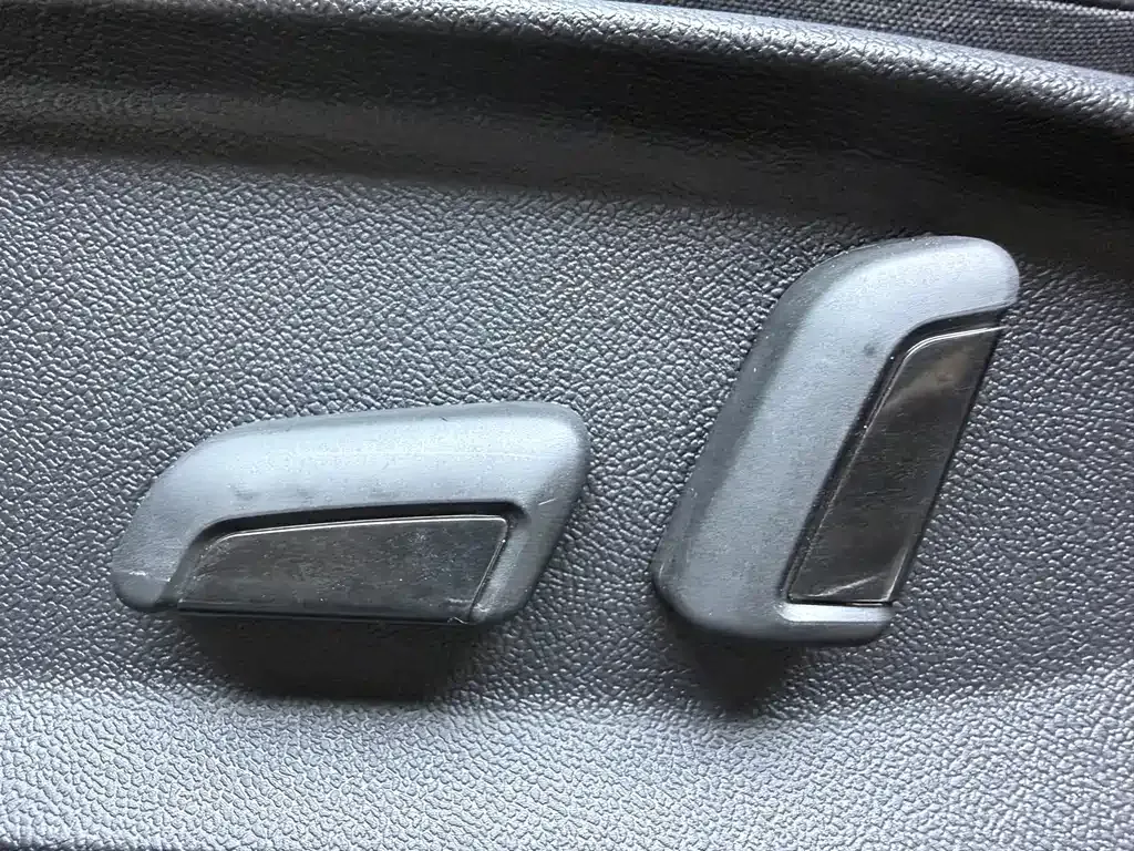 Volkswagen Passat — фото 10